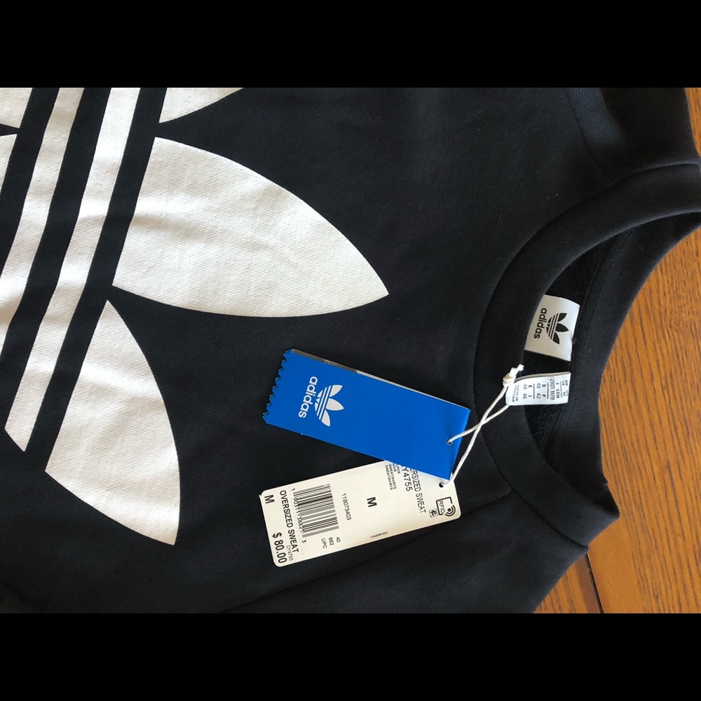 Addias sweatshirt